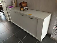 Lot 12 - dressoir kast - afbeelding 1 van  4