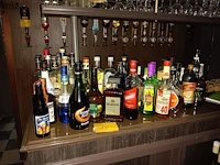 Lot 12 - geopende sterke dranken - 45 flessen - afbeelding 1 van  3
