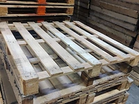 Lot 12 - houten palletten, 3 soorten - 120 stuks - afbeelding 2 van  3