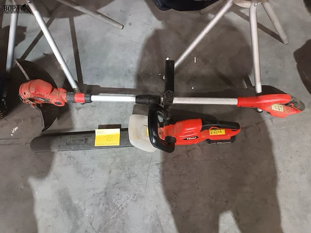 Lot 12 - kantenmaaier en kettingzaag - afbeelding 1 van  6