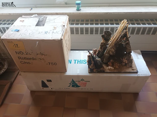 Lot 12 - kerstdecoratie - afbeelding 1 van  4