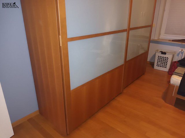 Lot 12 - kleerkast - afbeelding 3 van  5