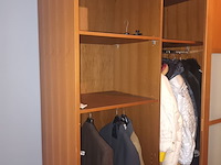 Lot 12 - kleerkast - afbeelding 4 van  5