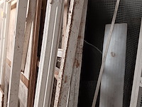 Lot 12 - lot hout - afbeelding 2 van  2