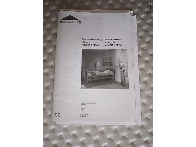 Lot 12 - nursing bed burmeier - afbeelding 2 van  4