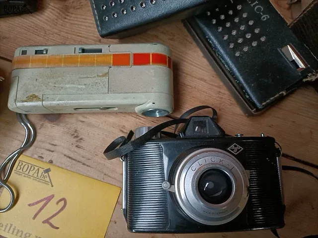 Lot 12 - oude fototoestellen agfa, kodak, olympus-pen…, 8 stuks - afbeelding 6 van  7