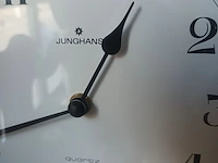 Lot 12 - quartz klok junghans - afbeelding 2 van  3