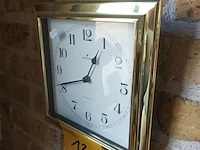 Lot 12 - quartz klok junghans - afbeelding 3 van  3