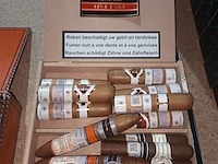Lot 12 - sigaren en sigaren knippers - afbeelding 5 van  5