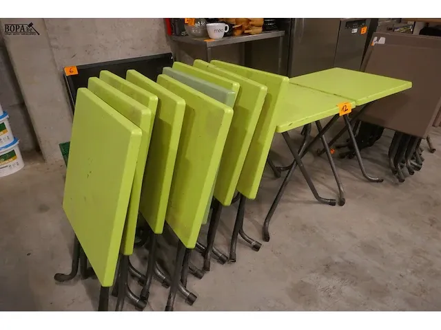 Lot 12 - terrastafels 11 stuks - afbeelding 4 van  4