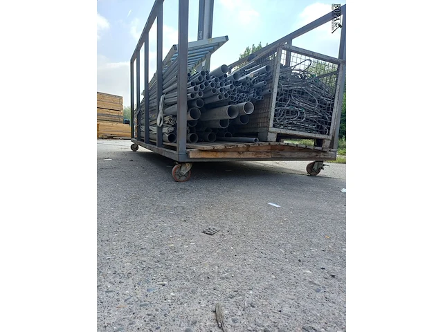 Lot 12 - transportkar - afbeelding 3 van  4