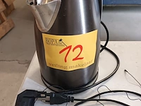 Lot 12 - waterkoker witt - afbeelding 1 van  3