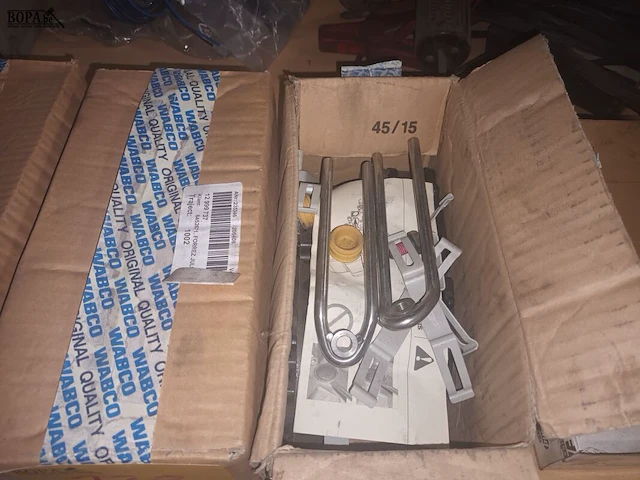 Lot 120 - repairkit wabco. 3 stuks - afbeelding 2 van  3
