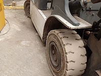 Lot 1205 - heftruck - afbeelding 2 van  11