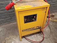 Lot 1206 - batterijoplader - afbeelding 1 van  4