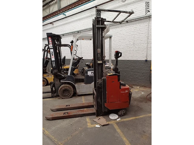 Lot 1207 - heftruck bt - afbeelding 1 van  6