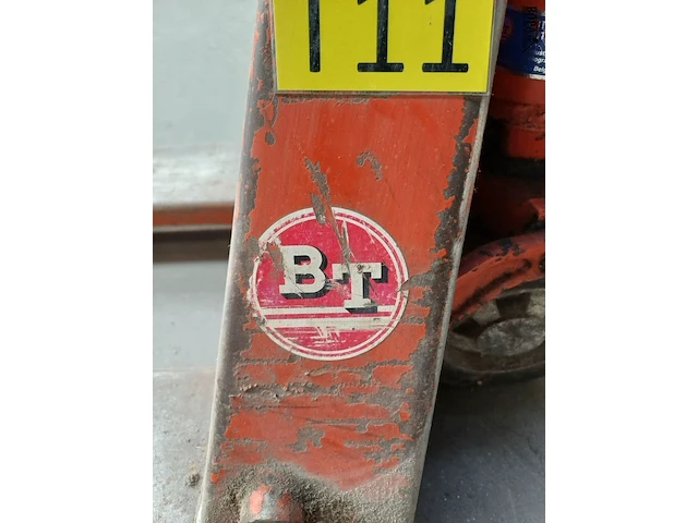 Lot 1213 - transpallet - afbeelding 2 van  4