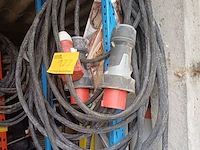 Lot 122 - drijfkrachtkabel - 2 stuks - afbeelding 1 van  1