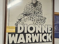 Lot 122 - poster dionne warwick uit 1982 - afbeelding 1 van  4