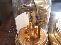 Lot 122 - stolpklok. 2 stuks - afbeelding 5 van  5