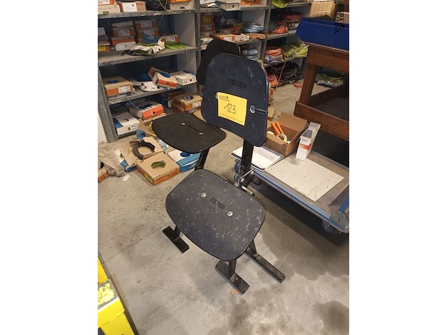 Lot 123 - verstelbare stoelen global. 2 stuks - afbeelding 1 van  4