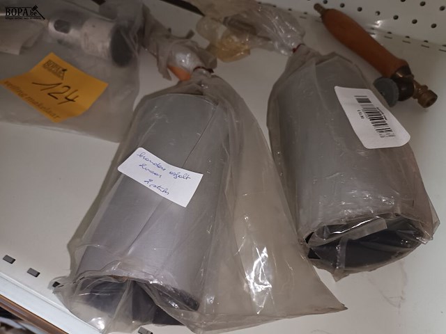 Lot 124 - asfaltbranders. 3 stuks - afbeelding 4 van  4