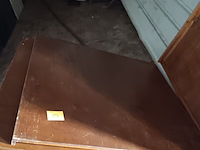 Lot 124 - biljart afdekplaten. 2 stuks - afbeelding 1 van  3