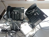Lot 124 - telefoontoestellen. 7 stuks - afbeelding 2 van  3
