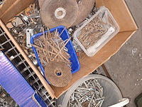 Lot 124 - werkmateriaal - afbeelding 3 van  4