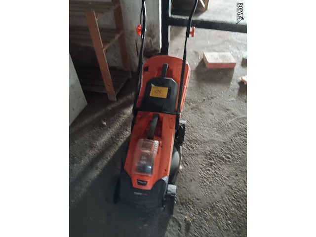 Lot 125 - accu grasmaaier - afbeelding 1 van  2