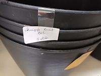 Lot 125 - mortelkuip. 16 stuks - afbeelding 4 van  5