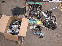 Lot 126 - lot diversen - afbeelding 1 van  6