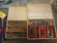 Lot 126 - werkmateriaal - afbeelding 2 van  6