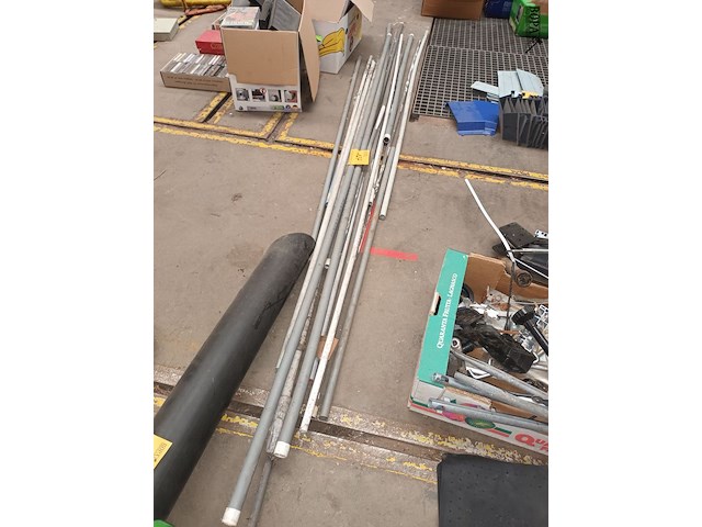Lot 127 - lot pvc buizen - afbeelding 2 van  2