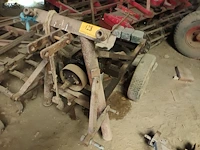 Lot 128 - kar met waterpomp - afbeelding 1 van  3