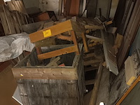 Lot 128 - lot brandhout - afbeelding 2 van  2