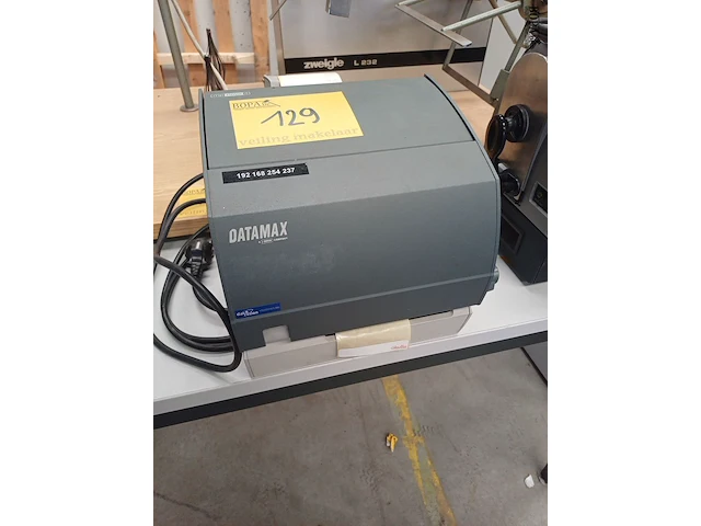 Lot 129 - datamax labelprinter (h) - afbeelding 1 van  6