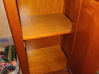 Lot 129 - kastje in kerselaar - afbeelding 3 van  3