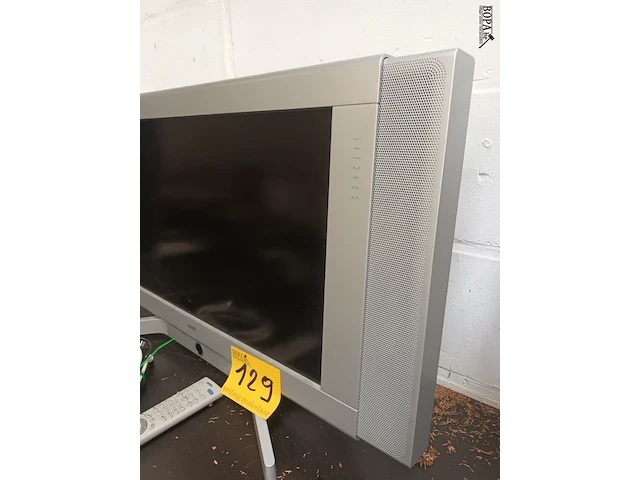 Lot 129 - tv loewe - afbeelding 4 van  4