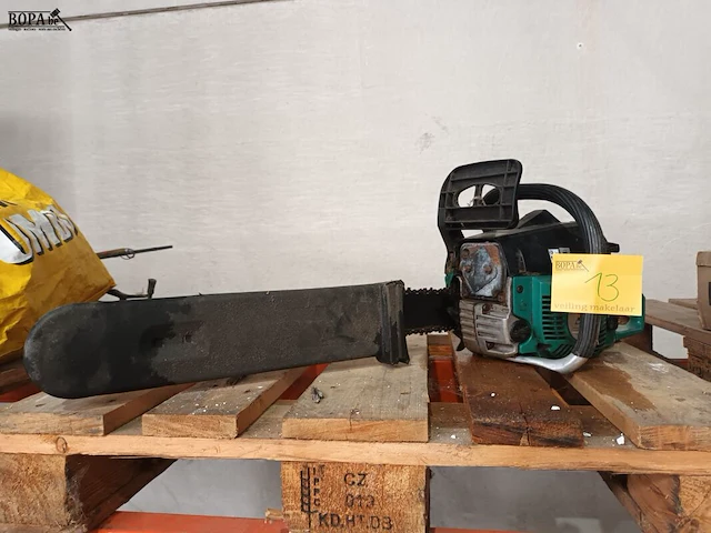 Lot 13 - benzine kettingzaag topcraft - afbeelding 1 van  5