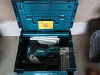 Lot 13 - draadloze decoupeerzaag makita in koffer - afbeelding 1 van  4