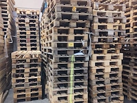 Lot 13 - e-palletten - 140 stuks - afbeelding 1 van  2