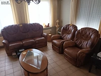Lot 13 - lederen salon - afbeelding 1 van  6