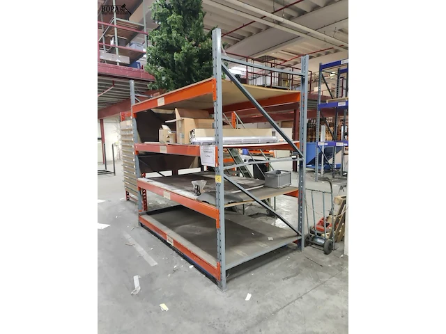 Lot 13 - magazijnstelling - afbeelding 1 van  4