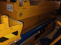 Lot 13 - schaarlift compact 10 met kooi - afbeelding 6 van  6