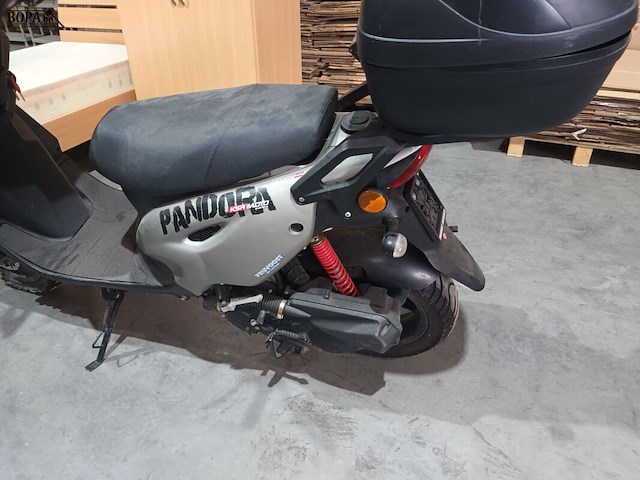 Lot 13 - scooter pandora - afbeelding 2 van  8