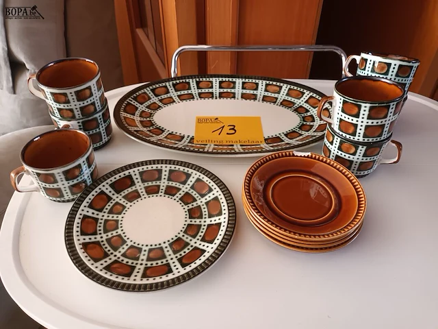 Lot 13 - servies boch. 13 stuks - afbeelding 2 van  3