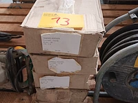 Lot 13 - tegelplinten - afbeelding 3 van  3