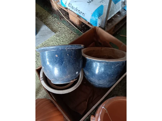 Lot 13 - terracotta potten. 14 stuks - afbeelding 3 van  3