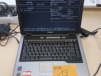 Lot 13 - toshiba laptop - afbeelding 1 van  4